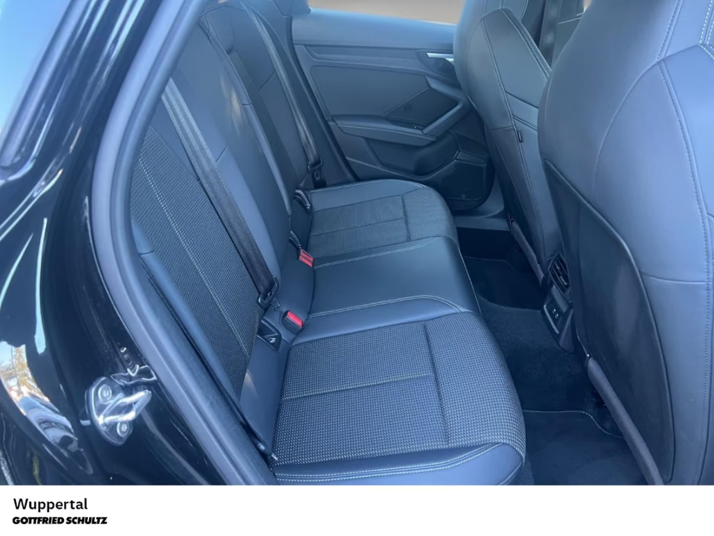 Audi A3 Sportback S line 40 TFSI e 204 ch — 2021 — 70 832 km — Automatique — vue 6
