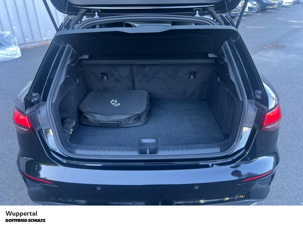 Audi A3 Sportback S line 40 TFSI e 204 ch — 2021 — 70 832 km — Automatique — vue 7