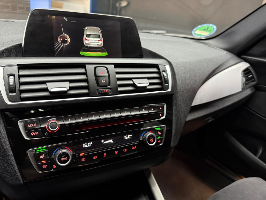 BMW 118i M Sport – Automatique — vue 8