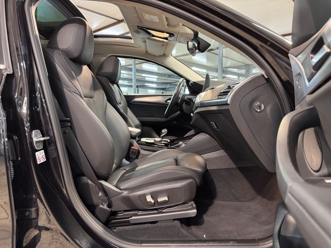 BMW X4 xDrive30d 286 ch – 96 885 km – Steptronic 8 — vue 11