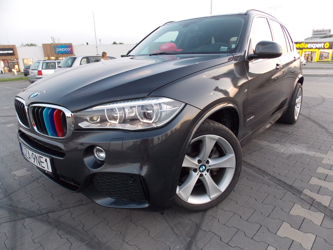 BMW X5 F15 – 64 270 km – Automatique – Version à confirmer — vue 12
