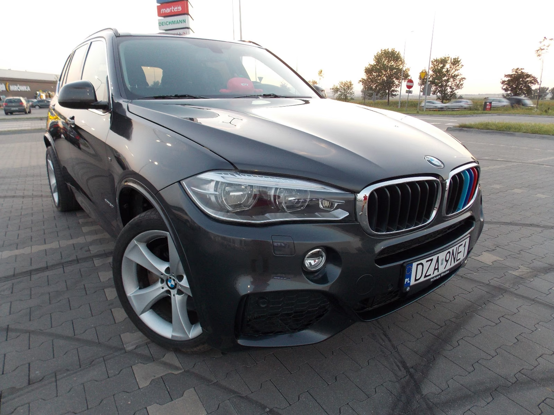 BMW X5 F15 – 64 270 km – Automatique – Version à confirmer — vue 13