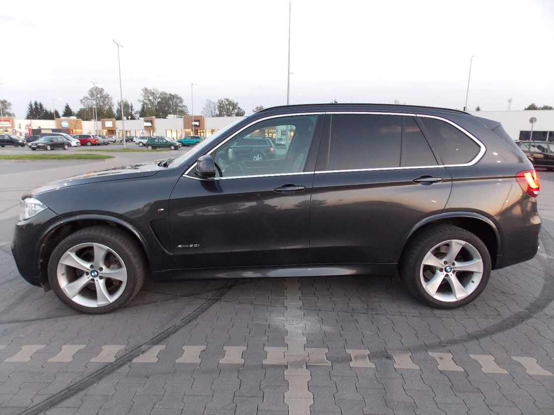 BMW X5 F15 – 64 270 km – Automatique – Version à confirmer — vue 14