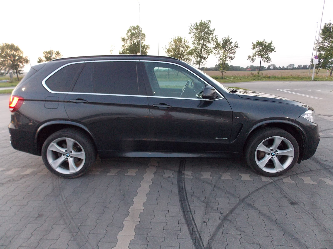 BMW X5 F15 – 64 270 km – Automatique – Version à confirmer — vue 15