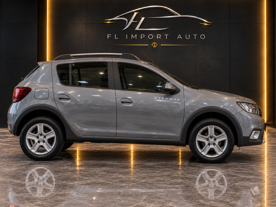 Dacia Sandero II Stepway Celebration 90 ch Automatique – 11/2017 – 52 712 km — vue 2