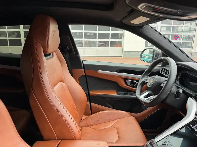 Lamborghini Urus LP650 2020 – Pano, HUD, 23″ – 56 000 km — vue 7