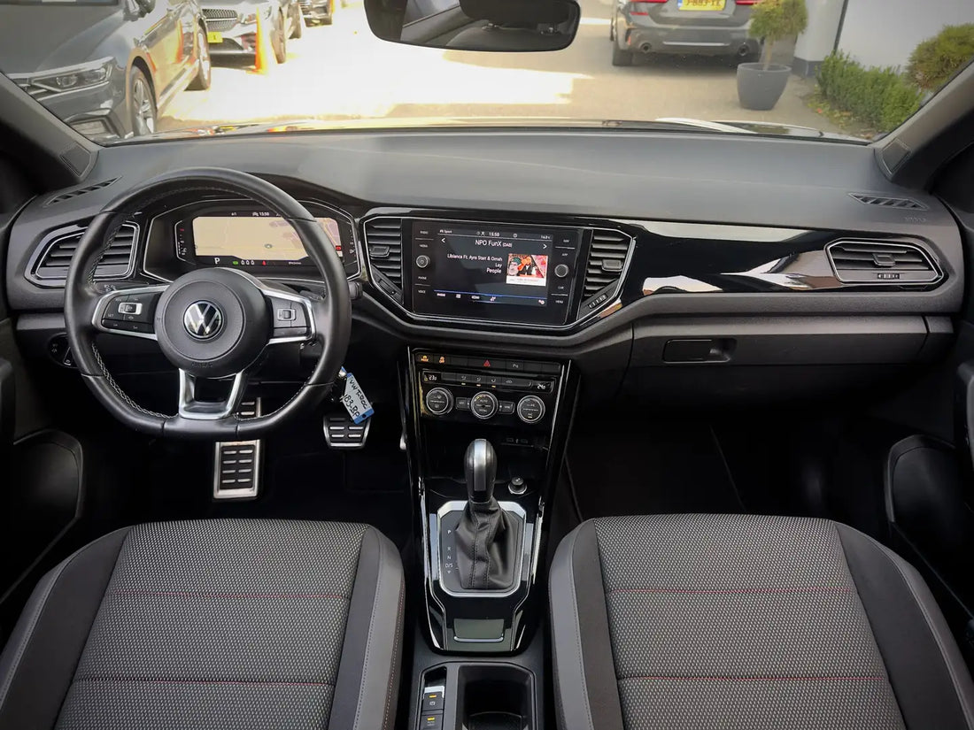 Volkswagen T-Roc 1.5 TSI 150 ch — 2022 — 89 654 km — Automatique — vue 6