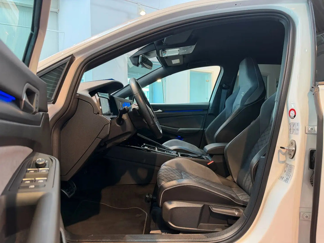 Volkswagen Golf R-Line 1.5 eTSI 131 ch — 2024 — 84 190 km — Automatique — vue 11