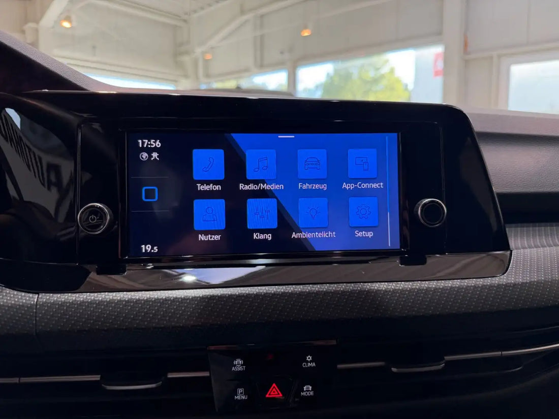 Volkswagen Golf R-Line 1.5 eTSI 131 ch — 2024 — 84 190 km — Automatique — vue 14