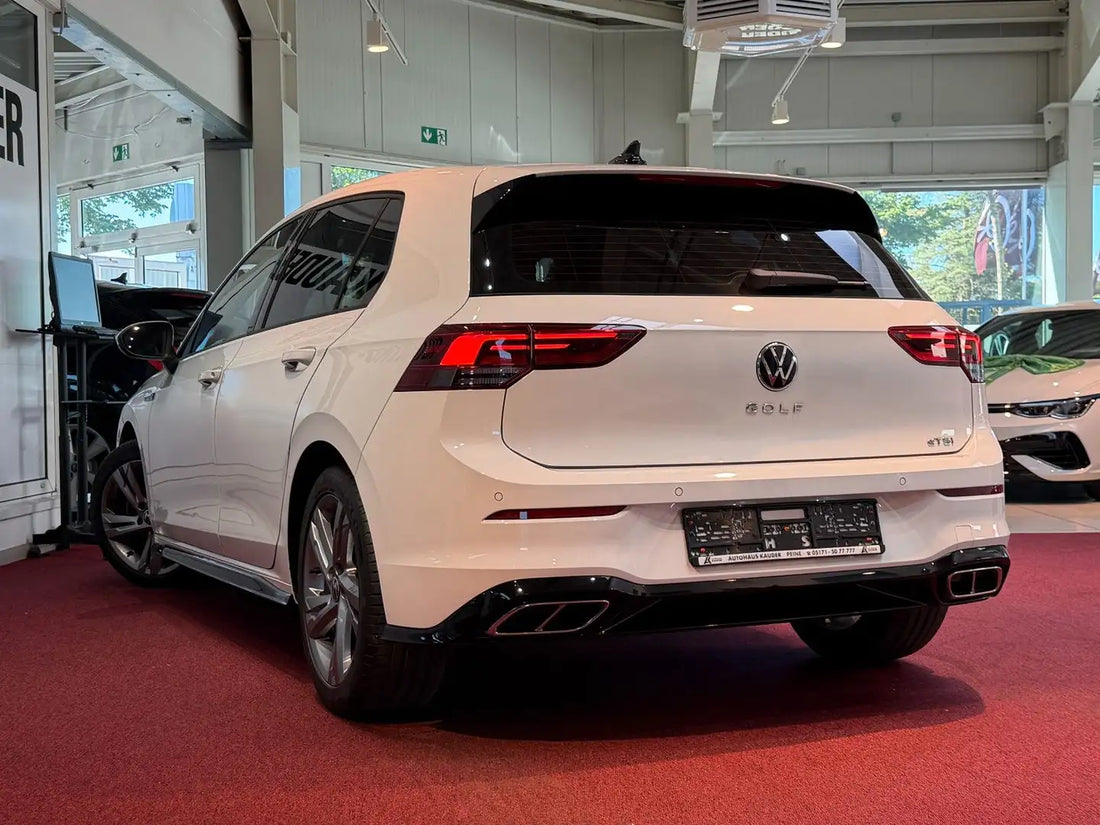 Volkswagen Golf R-Line 1.5 eTSI 131 ch — 2024 — 84 190 km — Automatique — vue 24