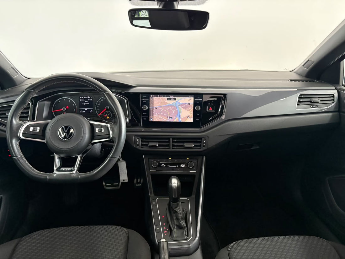 Volkswagen Polo Highline R-Line 1.0 TSI 110 ch – 2020 – 32 280 km – DSG — vue 5