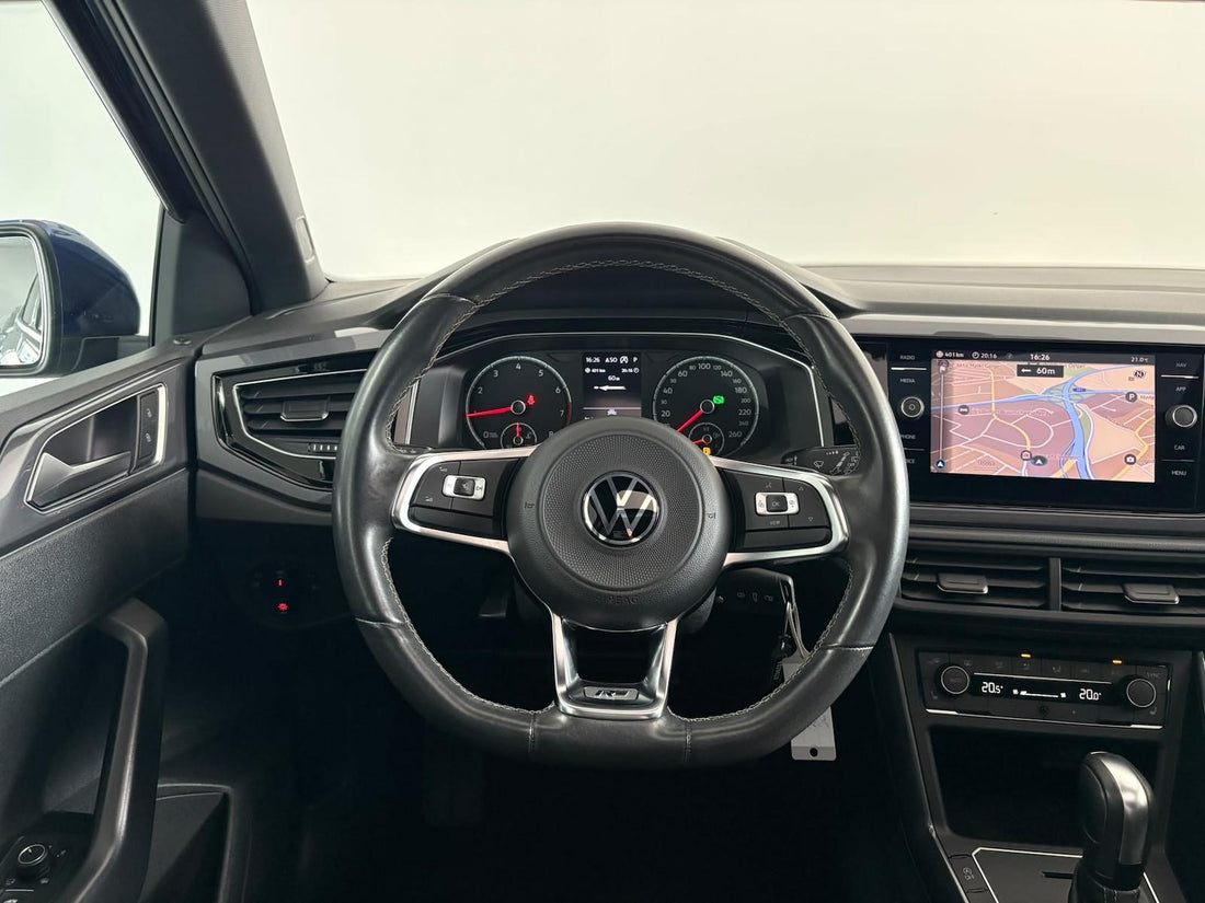 Volkswagen Polo Highline R-Line 1.0 TSI 110 ch – 2020 – 32 280 km – DSG — vue 6
